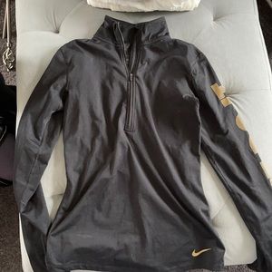 Nike sweatshirt